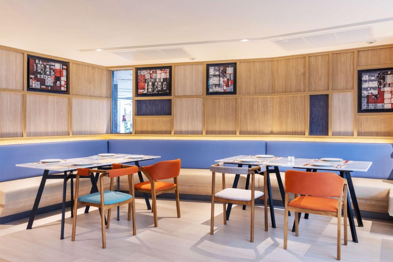 Best Western Click Sathorn 11 Банкок Екстериор снимка